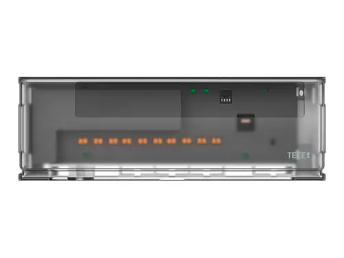 Modul mit einer glatten Oberfläche und verschiedenen LED-Anzeigen. Enthält schaltbare Elemente und Beschriftungen in grün, entworfen von TECE für Heiz- oder Kühlzwecke.